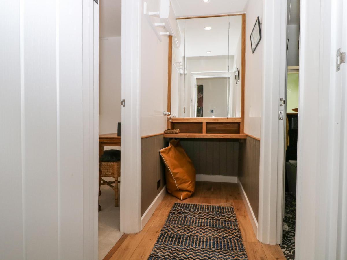 Вилла Kub House Тринг Экстерьер фото